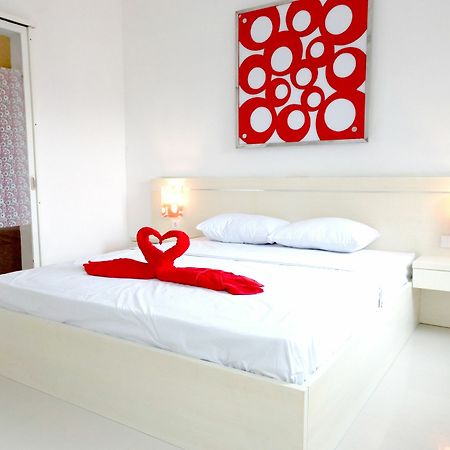 Oyo 1489 Simona Hotel Kerobokan Dış mekan fotoğraf