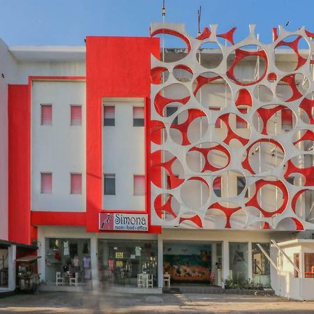 Oyo 1489 Simona Hotel Kerobokan Dış mekan fotoğraf