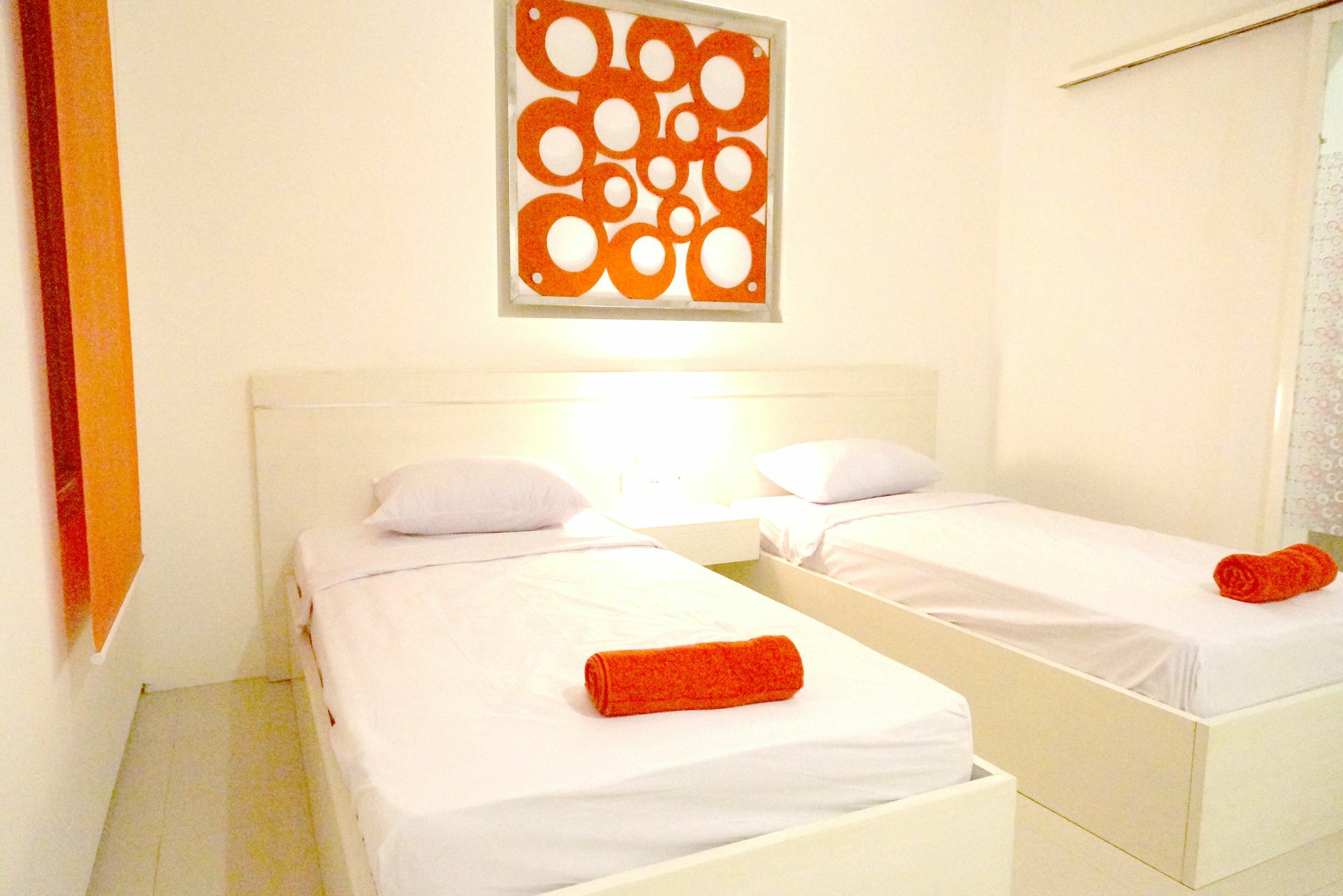 Oyo 1489 Simona Hotel Kerobokan Dış mekan fotoğraf