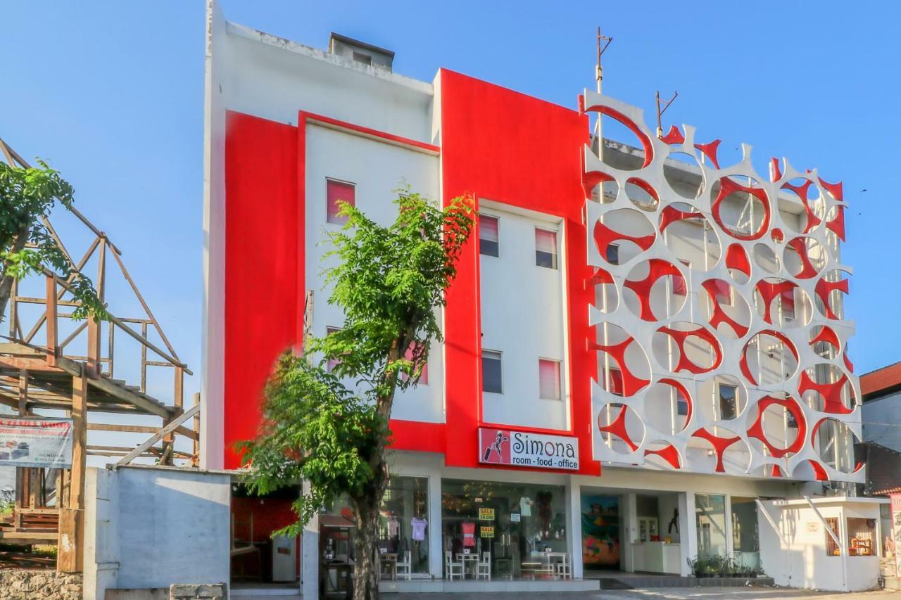 Oyo 1489 Simona Hotel Kerobokan Dış mekan fotoğraf